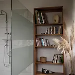 Teged Vartalak Apartament