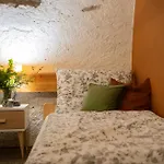 Apartment Teged Vartalak *