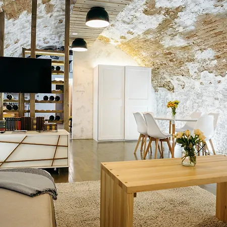 Apartment Teged Vartalak