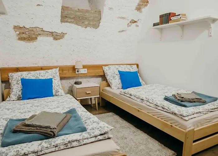 Teged Vartalak Apartament